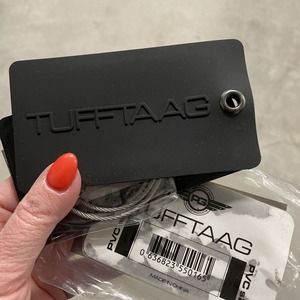 Tuff Taag Black business Card holder luggage tags set of 2